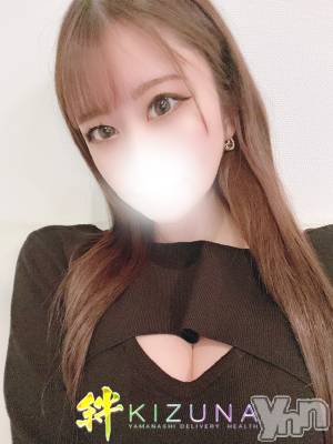 りんか(24) 身長160cm、スリーサイズB91(F).W56.H88。甲府デリヘル 山梨デリヘル　絆　甲府店(ヤマナシデリヘル　キズナ　コウフテン)在籍。