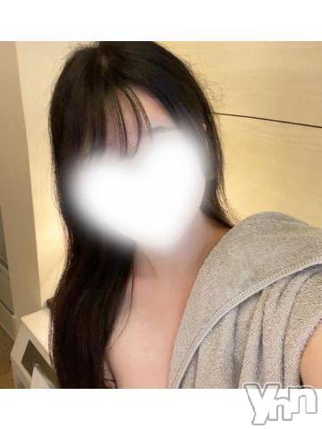 甲府デリヘルLOVE CLOVER(ラブクローバー)かろん(19)の2024年8月8日写メブログ「🩷たくさんちゅーして...」