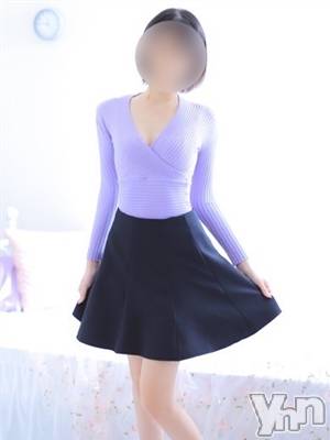 こはく(22) 身長158cm、スリーサイズB86(C).W57.H85。甲府デリヘル 山梨奥さま食堂(ヤマナシオクサマショクドウ)在籍。