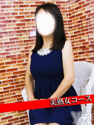 かれん(44) 身長154cm、スリーサイズB84(D).W60.H85。甲府人妻デリヘル 甲府人妻隊(コウフヒトヅマタイ)在籍。