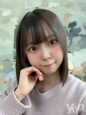 くみ(20) 身長152cm、スリーサイズB88(F).W56.H83。甲府ソープ オレンジハウス在籍。