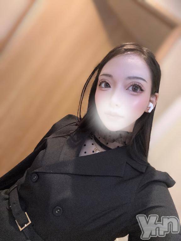 甲府ソープオレンジハウスうづき(23)の2025年5月25日写メブログ「🤍エロくて可愛いなんて最強でしょ？」