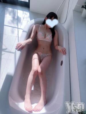 甲府ソープ オレンジハウス ななせ(23)の10月8日写メブログ「脚長お姉さん👩🏻」