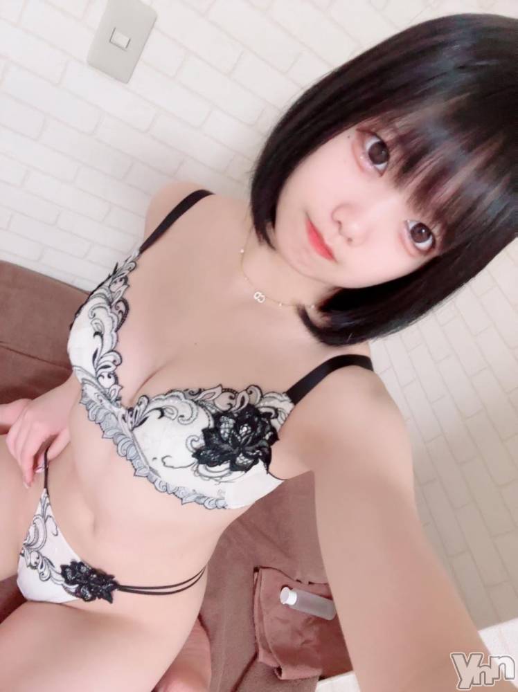 甲府ソープ石蹄(セキテイ) ほの(19)の11月6日写メブログ「新入りの🖤」