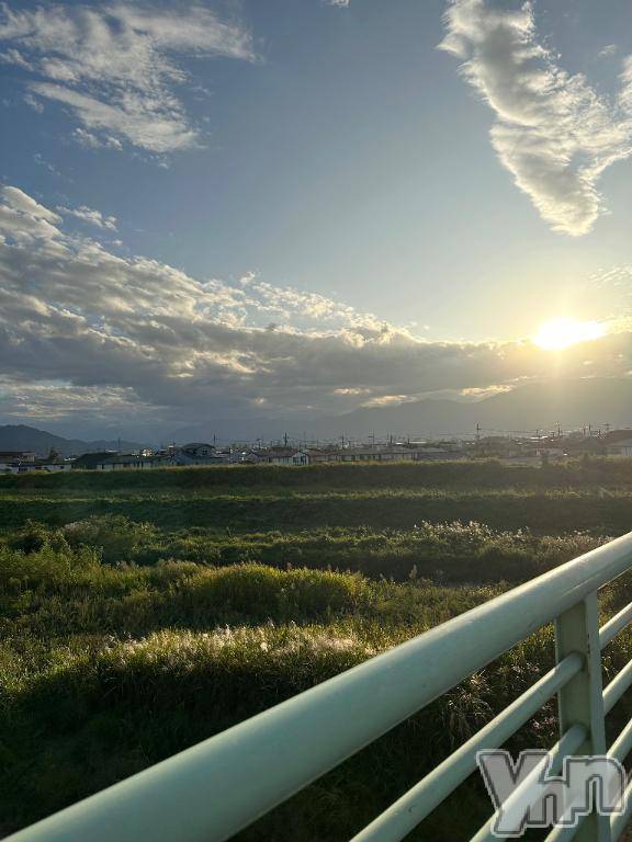 甲府ソープBARUBORA(バルボラ)あこ(22)の2025年12月4日写メブログ「こんばんは」