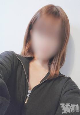 海月あいみ(25) 身長161cm、スリーサイズB85(E).W55.H86。甲府風俗エステ 甲府回春アロマージュ(コウフカイシュンアロマージュ)在籍。