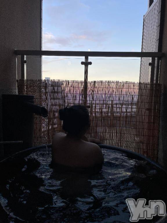 甲府デリヘルThree＆Men’s Spa 甲府(スリー＆メンズスパ コウフ) りんごスリー(25)の12月23日写メブログ「寂しい夜は🌃🌙*ﾟ」