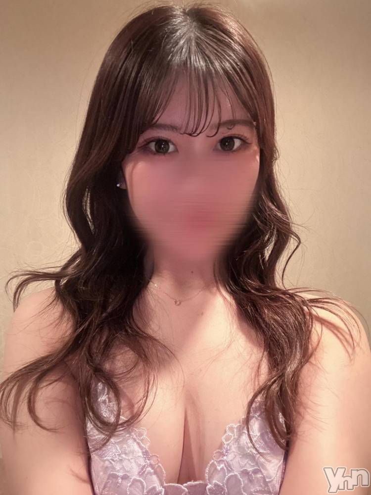 甲府ソープオレンジハウス みな(21)の11月3日写メブログ「〇〇〇に似てるって言われます🤭」