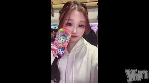 ��( > . <  )💙��