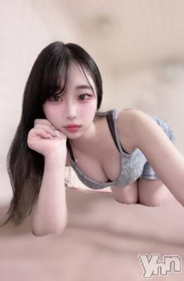 甲府ソープ オレンジハウス あきら(22)の7月4日写メブログ「一緒に寝る？」