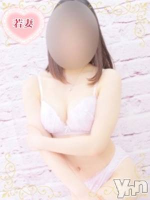 ゆうり(23) 身長152cm、スリーサイズB82(C).W57.H84。甲府デリヘル 甲府人妻デリヘル倶楽部(コウフヒトヅマデリヘルクラブ)在籍。