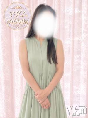ひろみ(48) 身長156cm、スリーサイズB85(C).W58.H90。甲府デリヘル 甲府人妻デリヘル倶楽部(コウフヒトヅマデリヘルクラブ)在籍。