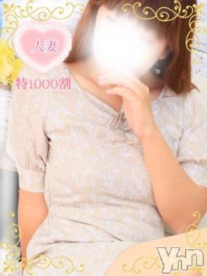 みすず(31) 身長159cm、スリーサイズB83(C).W58.H84。甲府デリヘル 甲府人妻デリヘル倶楽部(コウフヒトヅマデリヘルクラブ)在籍。