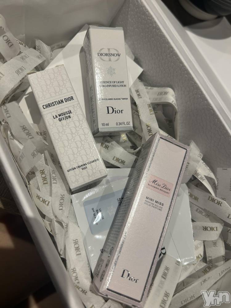 ���ܥ���Х��顦�����Entertainment Club HANA��BUSA(���󥿡��ƥ����ȥ���֡��ϥʥ֥�) �ޤ��8��14���̥�֥�����20�����餤�ޤ�����