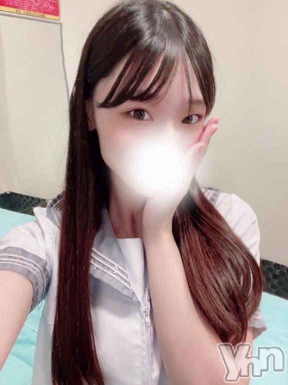 甲府ソープオレンジハウス らな(22)の11月29日写メブログ「🤍18:15~」