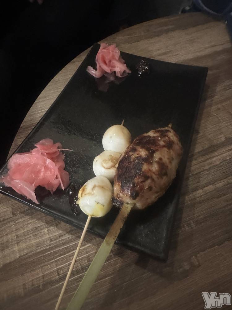 ���ܥ���Х��顦�����Entertainment Club HANA��BUSA(���󥿡��ƥ����ȥ���֡��ϥʥ֥�) ����2��22���̥�֥����־Ƥ�Ļ��������🐓��