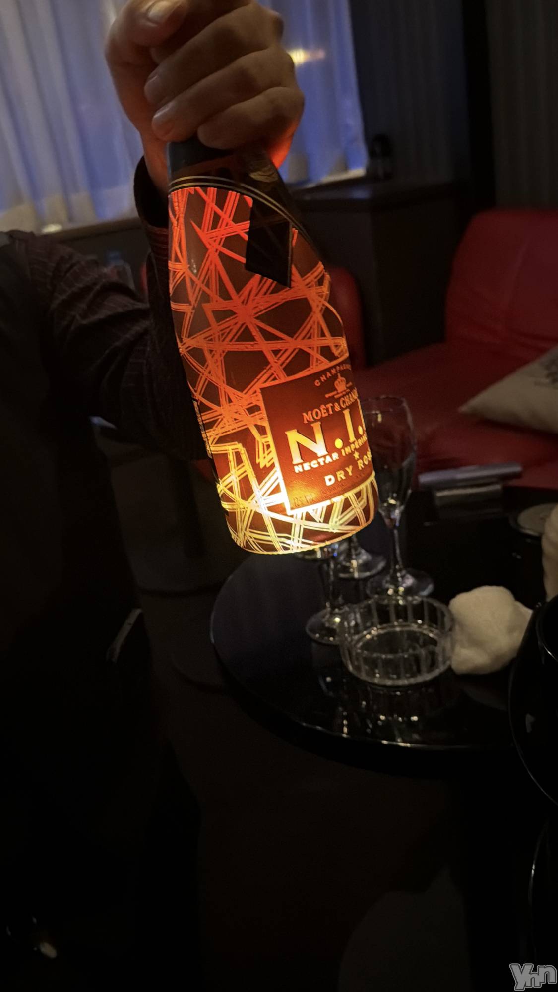 ���ܥ���Х��顦�����Entertainment Club HANA��BUSA(���󥿡��ƥ����ȥ���֡��ϥʥ֥�) ��2025ǯ10��15���̥�֥�����🥂��