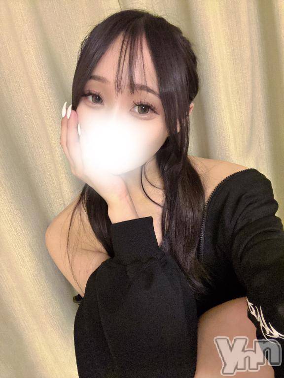 甲府ソープオレンジハウス ゆん(23)の4月29日写メブログ「次回22時~🈳🤍」