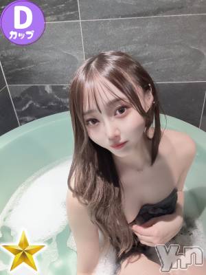 ゆん(23) 身長157cm、スリーサイズB82(D).W56.H89。甲府ソープ オレンジハウス在籍。