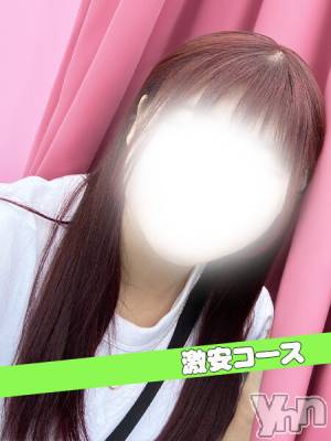 新人みな(19) 身長158cm、スリーサイズB88(D).W65.H91。甲府デリヘル 甲府人妻隊(コウフヒトヅマタイ)在籍。