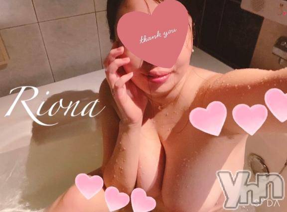 甲府デリヘル甲府人妻城(コウフヒトヅマジョウ)りおな(30)の2026年1月22日写メブログ「新しいパネル写真💗🪽✨」