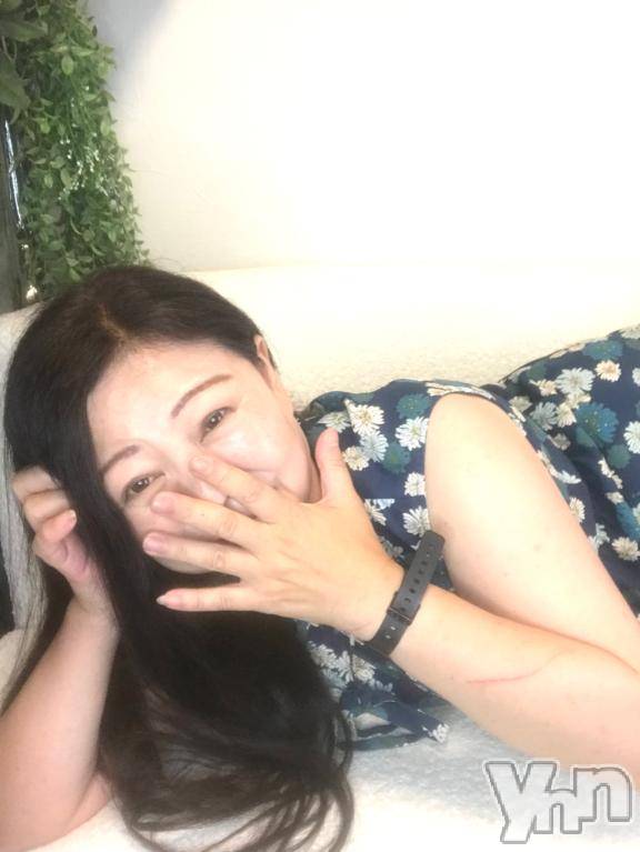 甲府デリヘル甲府人妻城(コウフヒトヅマジョウ) かおる(45)の7月4日写メブログ「🍀おはよう御座います🍀」