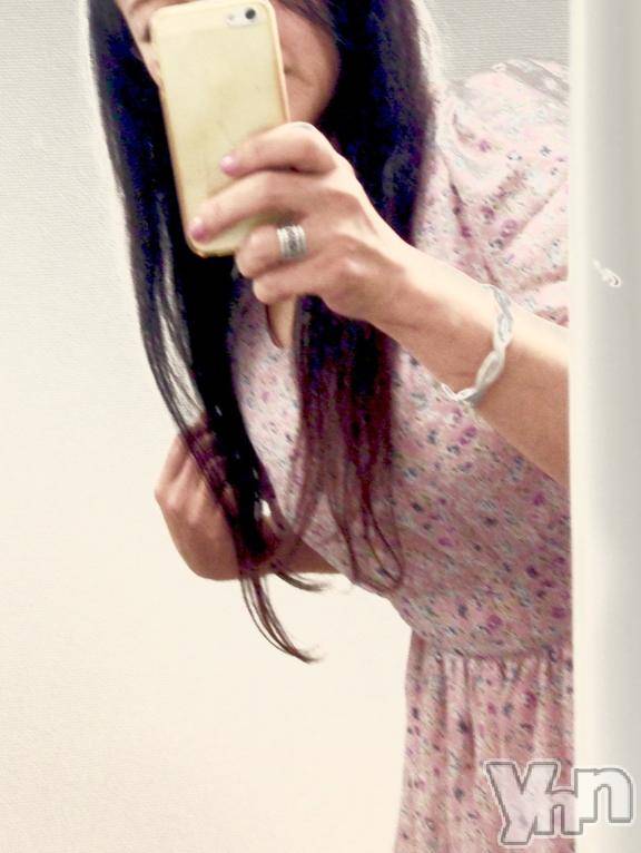 甲府デリヘル甲府人妻城(コウフヒトヅマジョウ)かおる(45)の2025年7月5日写メブログ「🍀明日は10時から出勤です🍀」