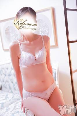 ゆいか(41) 身長156cm、スリーサイズB85(C).W58.H84。甲府デリヘル 甲府人妻城(コウフヒトヅマジョウ)在籍。