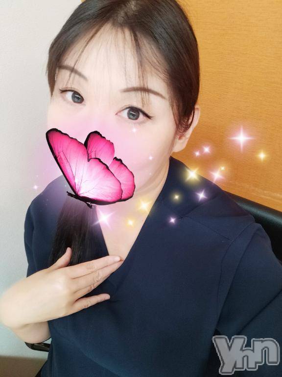 甲府デリヘル甲府人妻城(コウフヒトヅマジョウ) あや(47)の5月24日写メブログ「撮影会✨」
