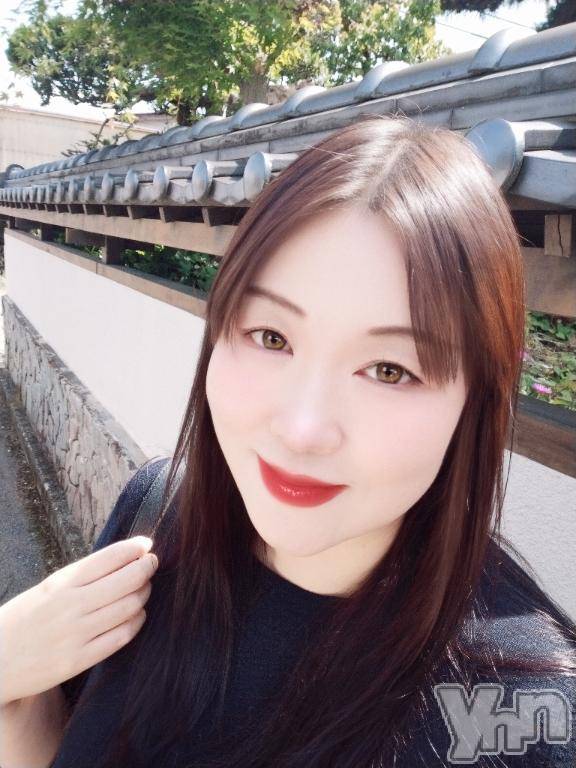 甲府デリヘル甲府人妻城(コウフヒトヅマジョウ) あや(47)の6月6日写メブログ「暑い💦」