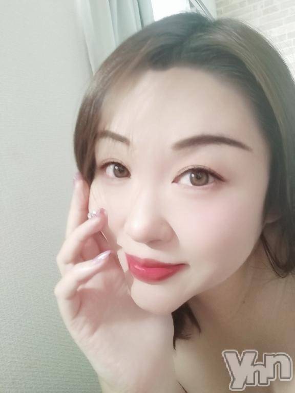 甲府デリヘル甲府人妻城(コウフヒトヅマジョウ) あや(47)の11月20日写メブログ「19時から出勤✨」