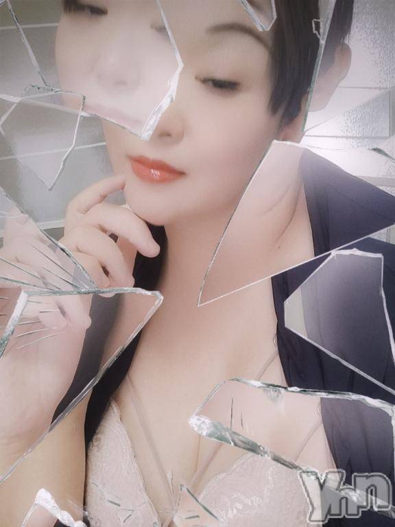 甲府デリヘル甲府人妻城(コウフヒトヅマジョウ) あや(47)の7月11日写メブログ「〇〇だち？」