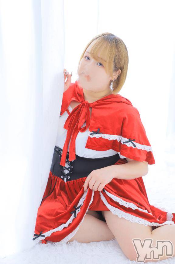 甲府デリヘル甲府人妻城(コウフヒトヅマジョウ) うた(28)の10月17日写メブログ「食べられちゃう？🥺」