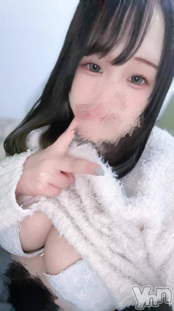 甲府デリヘル甲府人妻城(コウフヒトヅマジョウ)うた(28)の2025年11月17日写メブログ「月曜日頑張ろね🥹🙋‍♀️」