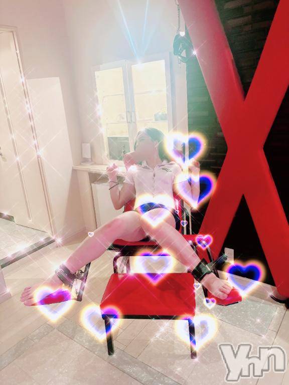 甲府デリヘル甲府人妻城(コウフヒトヅマジョウ) かんな(23)の3月1日写メブログ「出勤してます❤️」