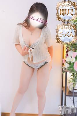 とあ(32) 身長169cm、スリーサイズB82(C).W60.H83。甲府デリヘル 甲府人妻城(コウフヒトヅマジョウ)在籍。