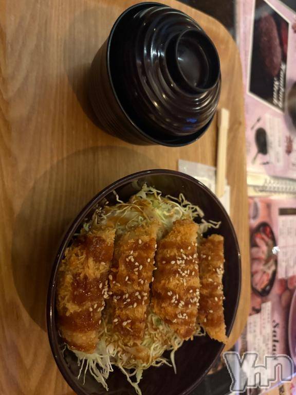 甲府デリヘル甲府人妻城(コウフヒトヅマジョウ) めいさ(24)の3月1日写メブログ「飯‼️」