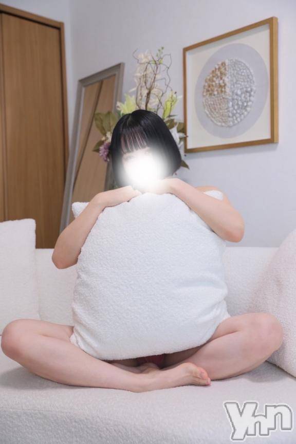 甲府デリヘル甲府人妻城(コウフヒトヅマジョウ) めいさ(24)の3月1日写メブログ「クッションの向こう側は…？」