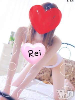 甲府デリヘル 甲府人妻城(コウフヒトヅマジョウ) れい(35)の4月4日写メブログ「出勤中です(^^)」