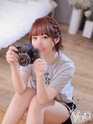 つばめ(25) 身長163cm、スリーサイズB88(F).W57.H86。甲府ソープ マリン甲府店(マリンコウフテン)在籍。