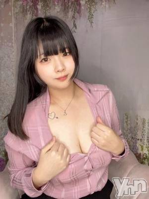 ぷりん(20) 身長157cm、スリーサイズB102(G以上).W57.H90。甲府ソープ マリン甲府店(マリンコウフテン)在籍。