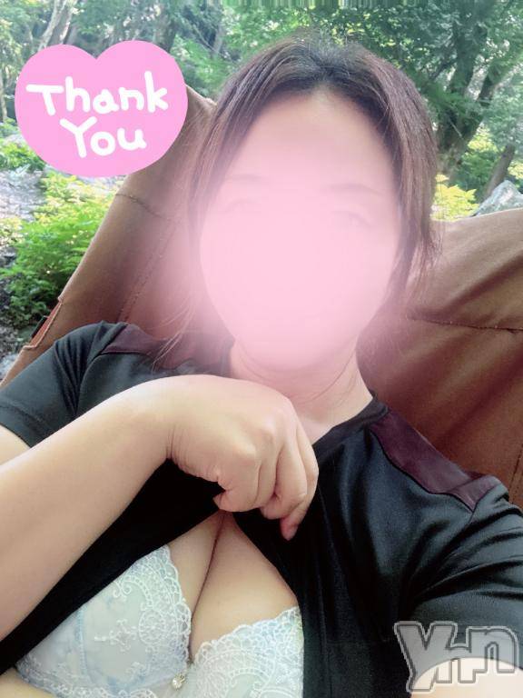 甲府デリヘル甲府人妻城(コウフヒトヅマジョウ) なぎさ(36)の11月29日写メブログ「25日23時半頃のお客様💕」