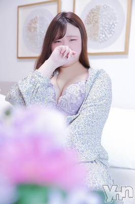 りの(26) 身長155cm、スリーサイズB90(E).W63.H89。甲府デリヘル 甲府人妻城(コウフヒトヅマジョウ)在籍。