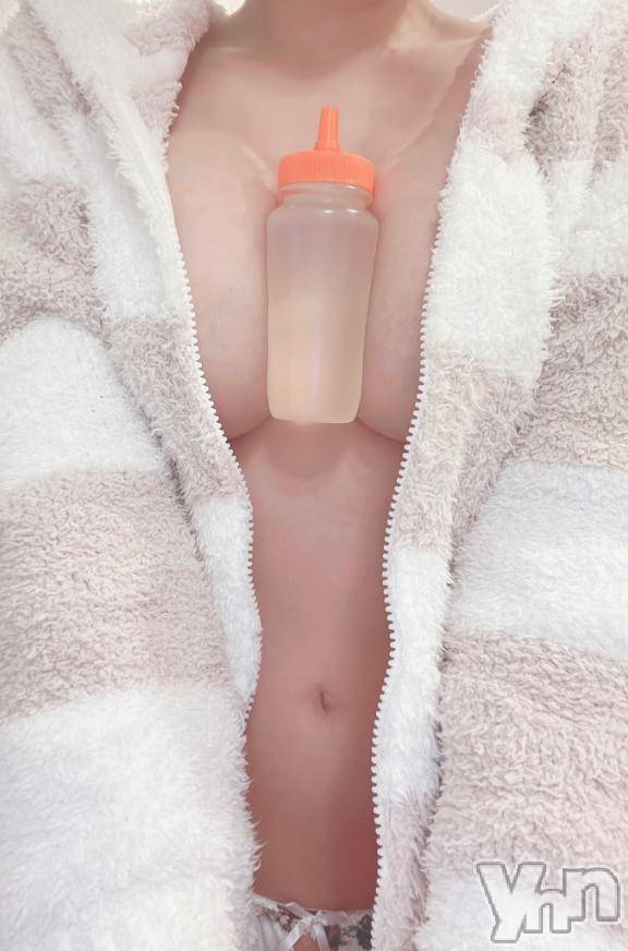 甲府ソープオレンジハウス あんず(25)の4月4日写メブログ「週末だね🥰」