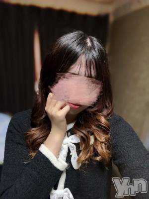 甲府デリヘル 甲府人妻城(コウフヒトヅマジョウ) ひな(24)の4月1日写メブログ「出勤報告とご挨拶🙇🏻‍♀️🌸」