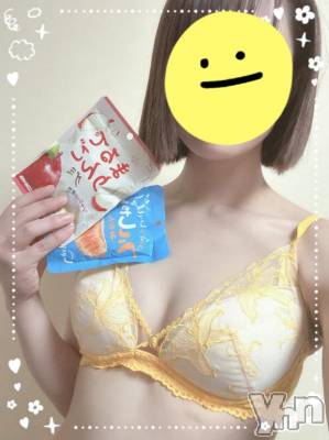 甲府ソープ BARUBORA(バルボラ) しぐれ(25)の4月17日写メブログ「出勤1日目です♡こちらはハマっているグミ♡」