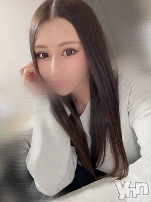 みい(23) 身長158cm、スリーサイズB101(G以上).W58.H96。甲府ソープ BARUBORA(バルボラ)在籍。