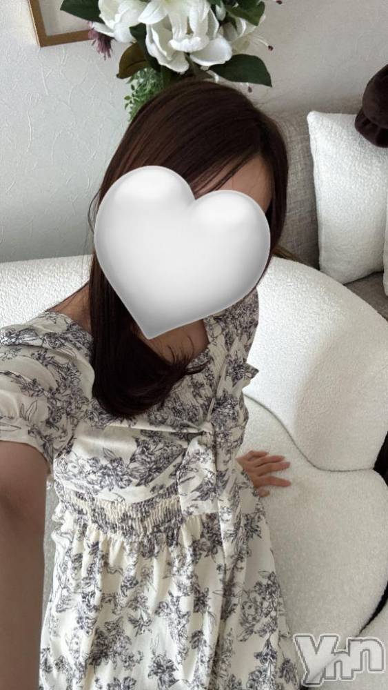 甲府デリヘル甲府人妻城(コウフヒトヅマジョウ) しおり(27)の7月9日写メブログ「夜🌙」