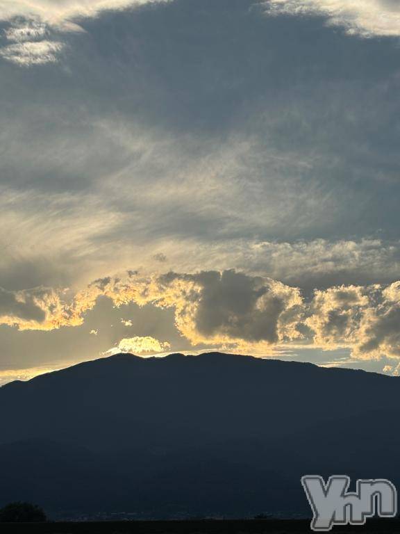 甲府デリヘル甲府人妻城(コウフヒトヅマジョウ) しおり(27)の8月26日写メブログ「💌」