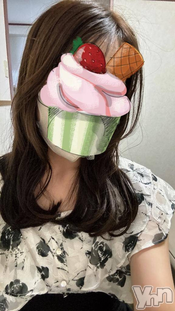 甲府デリヘル甲府人妻城(コウフヒトヅマジョウ)しおり(27)の2025年6月16日写メブログ「アイスよろ」